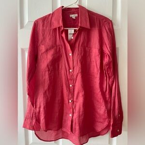Gap Button-Up Shirt